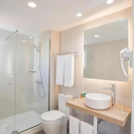 Apartment One Bedroom Sea View With Half Board,pool And Wifi, Beach *