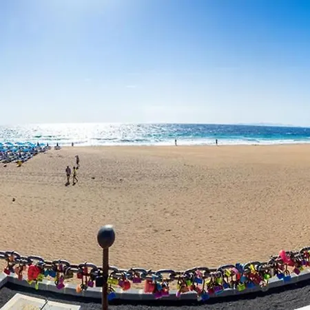 One Bedroom Sea View With Half Board,pool And Wifi, Beach