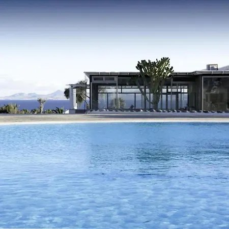 Apartamento One Bedroom Sea View With Half Board,pool And Wifi, Beach *